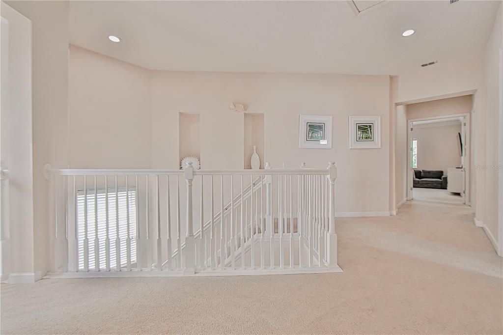 待售: $675,000 (5 贝兹, 4 浴室, 3270 平方英尺)