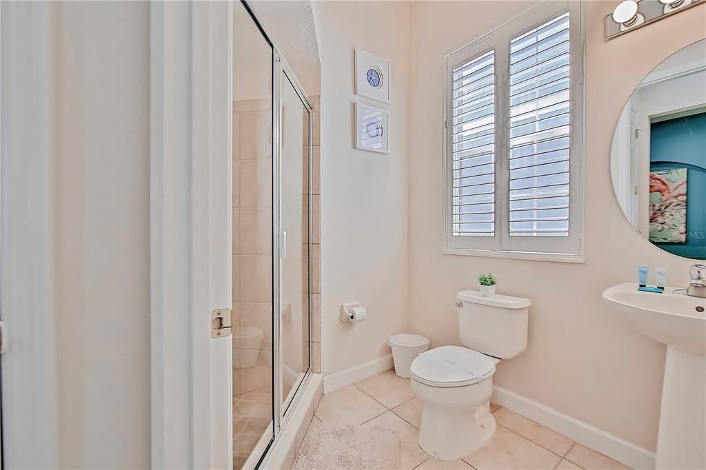 待售: $675,000 (5 贝兹, 4 浴室, 3270 平方英尺)