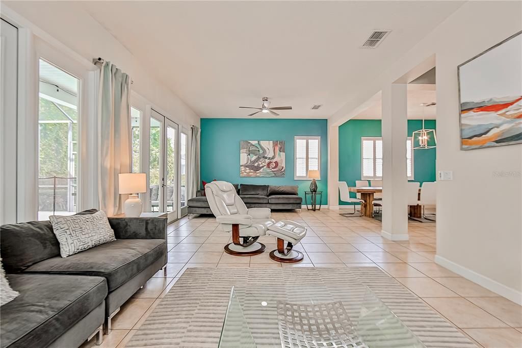 待售: $675,000 (5 贝兹, 4 浴室, 3270 平方英尺)