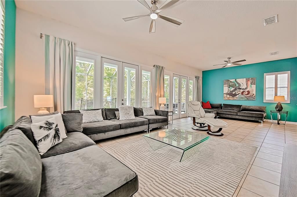 待售: $675,000 (5 贝兹, 4 浴室, 3270 平方英尺)