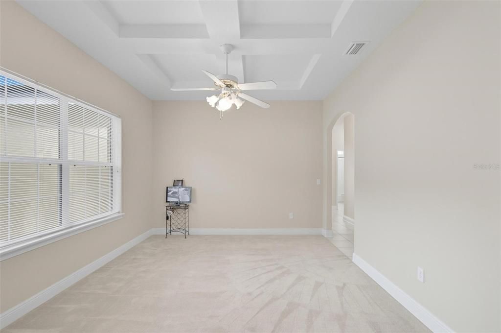 На продажу: $379,500 (4 спален, 3 ванн, 2369 Квадратных фут)