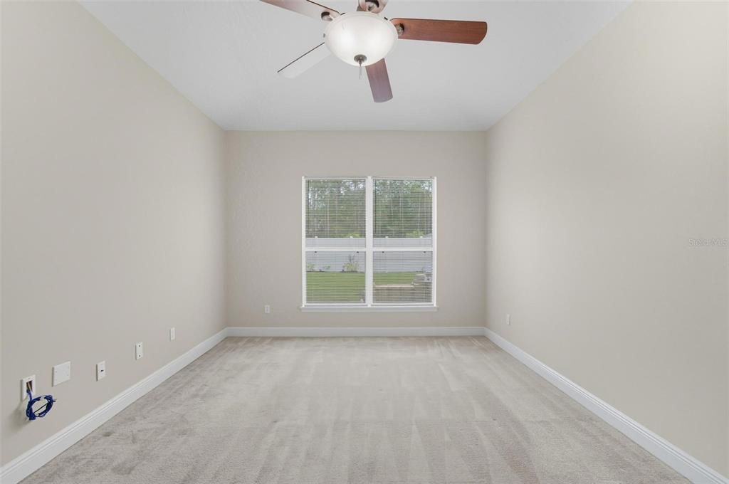 На продажу: $379,500 (4 спален, 3 ванн, 2369 Квадратных фут)