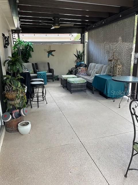 В аренду: $2,450 (2 спален, 2 ванн, 1094 Квадратных фут)