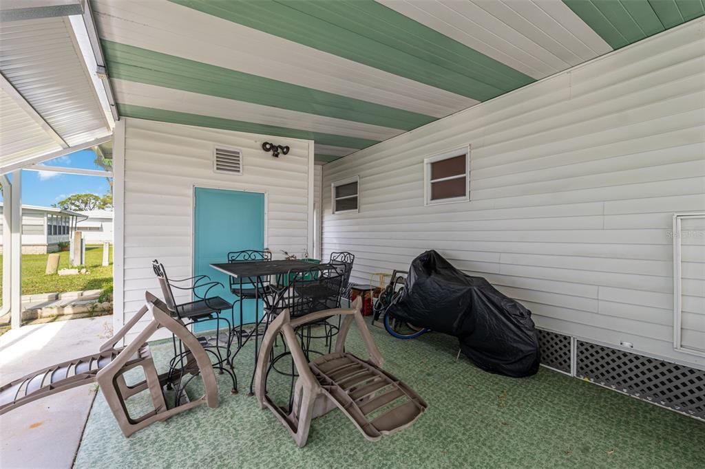 На продажу: $145,000 (2 спален, 2 ванн, 992 Квадратных фут)