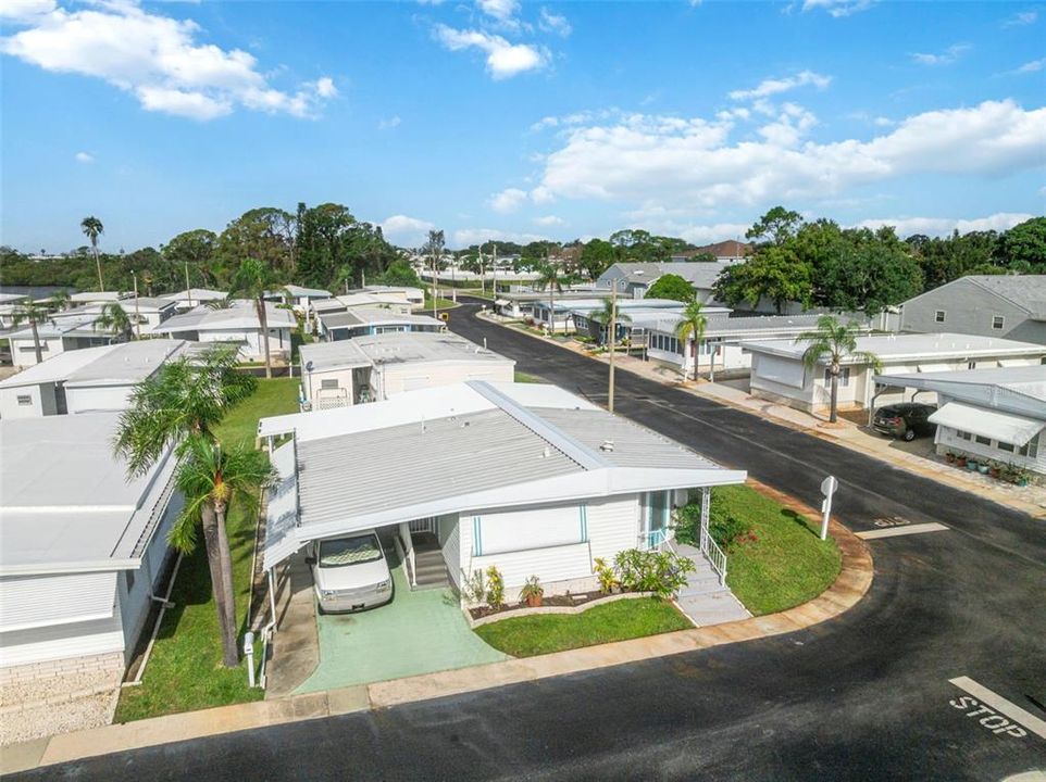 На продажу: $145,000 (2 спален, 2 ванн, 992 Квадратных фут)