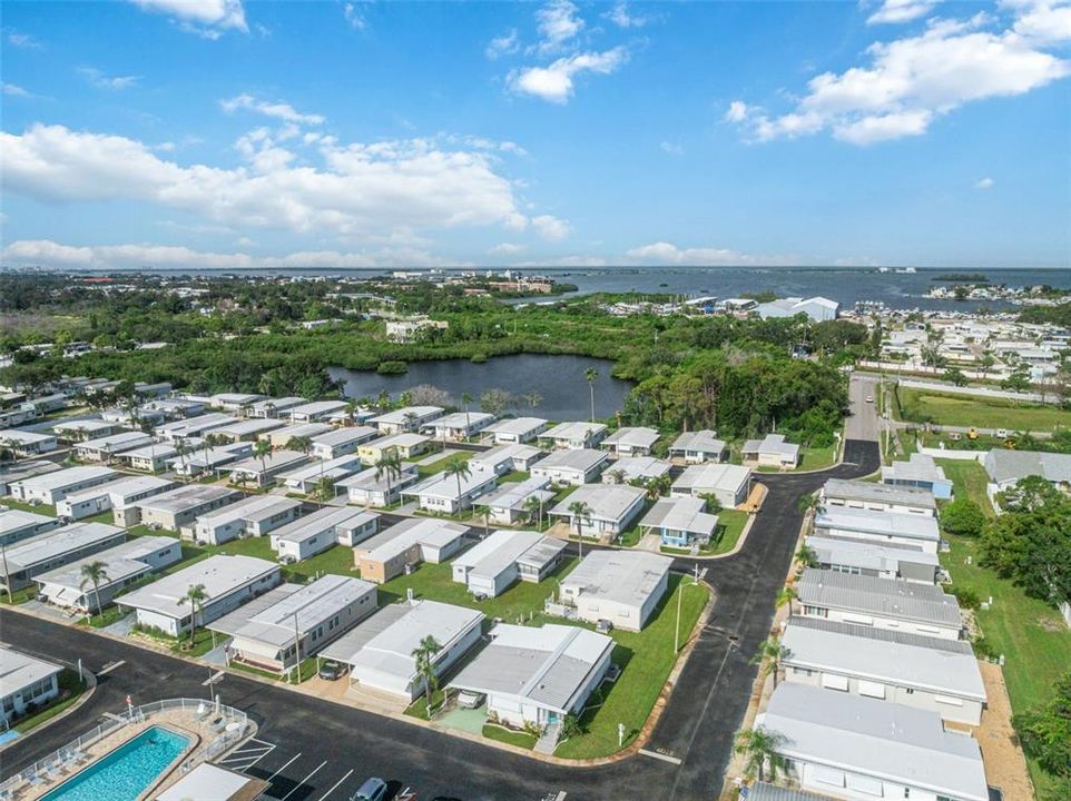 На продажу: $145,000 (2 спален, 2 ванн, 992 Квадратных фут)