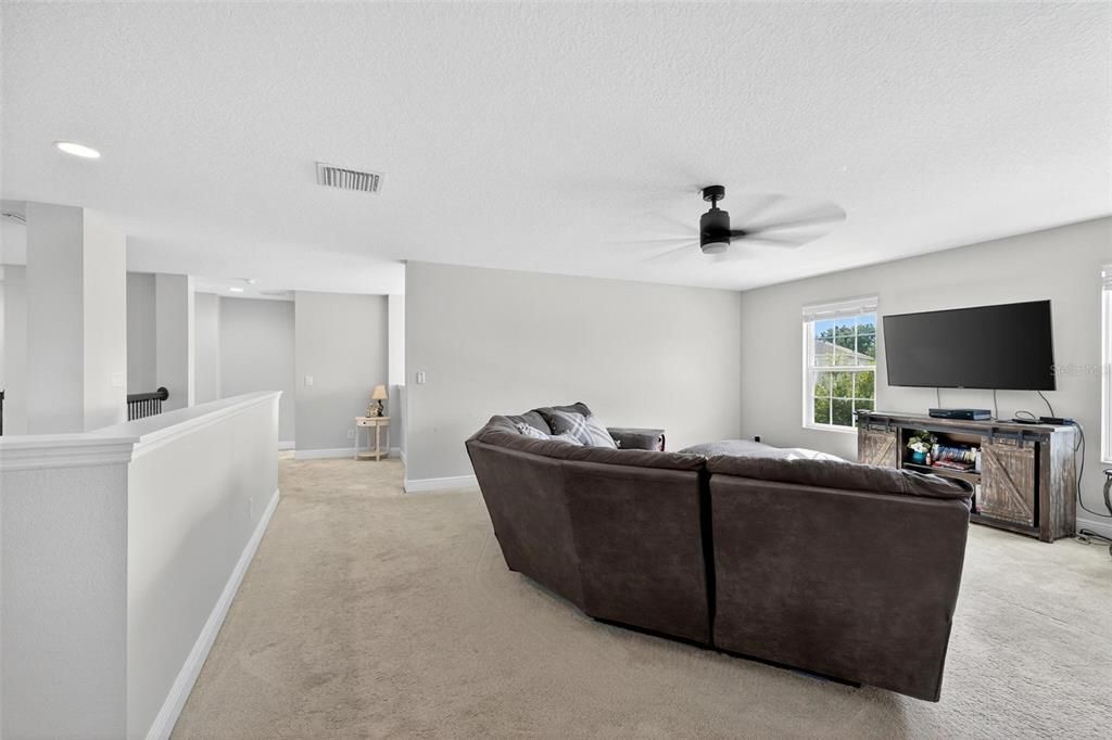 На продажу: $700,000 (5 спален, 3 ванн, 3854 Квадратных фут)