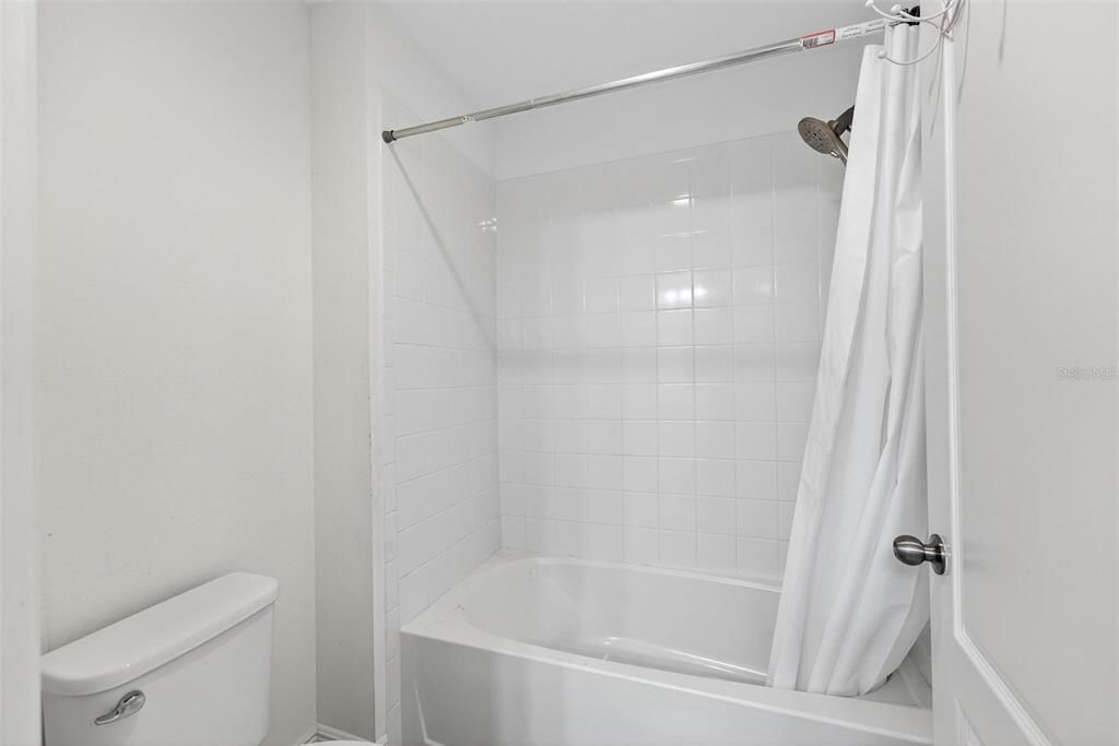 На продажу: $700,000 (5 спален, 3 ванн, 3854 Квадратных фут)