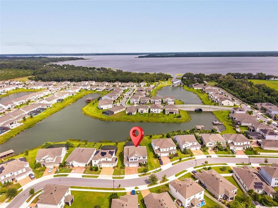 На продажу: $700,000 (5 спален, 3 ванн, 3854 Квадратных фут)