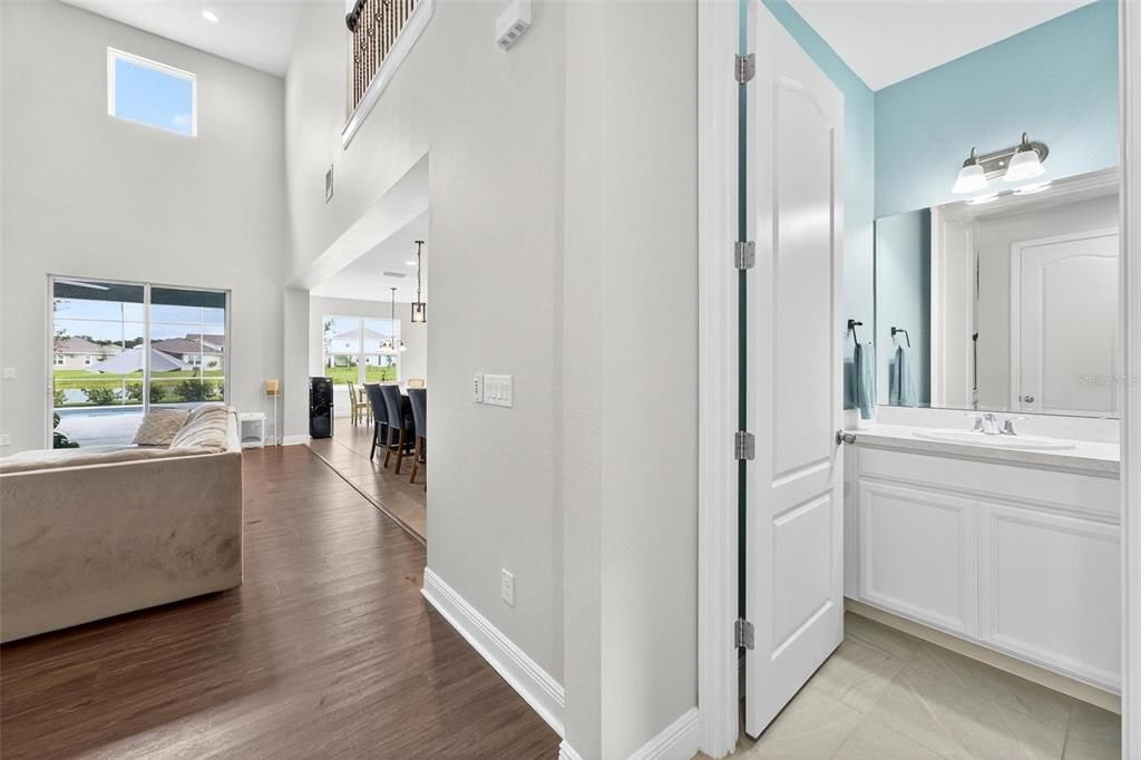 На продажу: $700,000 (5 спален, 3 ванн, 3854 Квадратных фут)