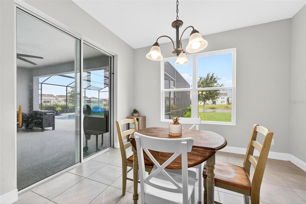 На продажу: $700,000 (5 спален, 3 ванн, 3854 Квадратных фут)