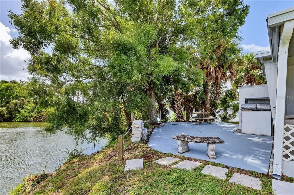 На продажу: $234,900 (2 спален, 1 ванн, 1000 Квадратных фут)