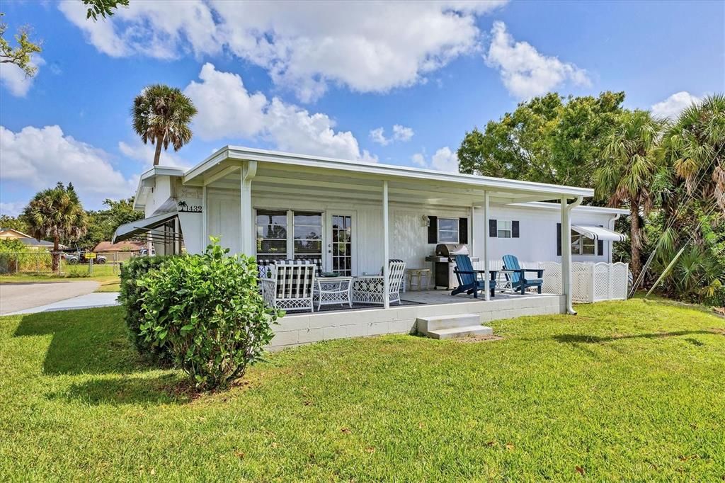 На продажу: $234,900 (2 спален, 1 ванн, 1000 Квадратных фут)