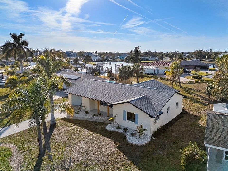 En Venta: $439,000 (3 camas, 3 baños, 1582 Pies cuadrados)