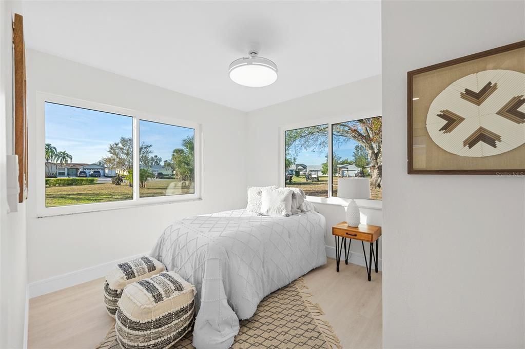 En Venta: $439,000 (3 camas, 3 baños, 1582 Pies cuadrados)