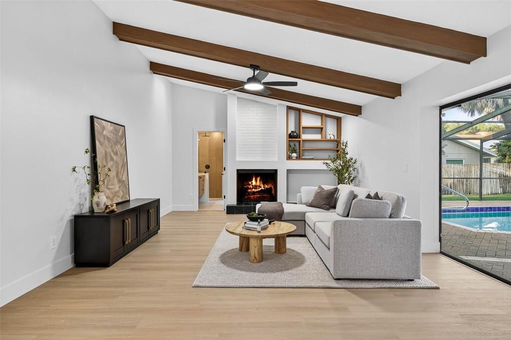 For Sale: $885,000 (4 beds, 3 baths, 2828 Square Feet)