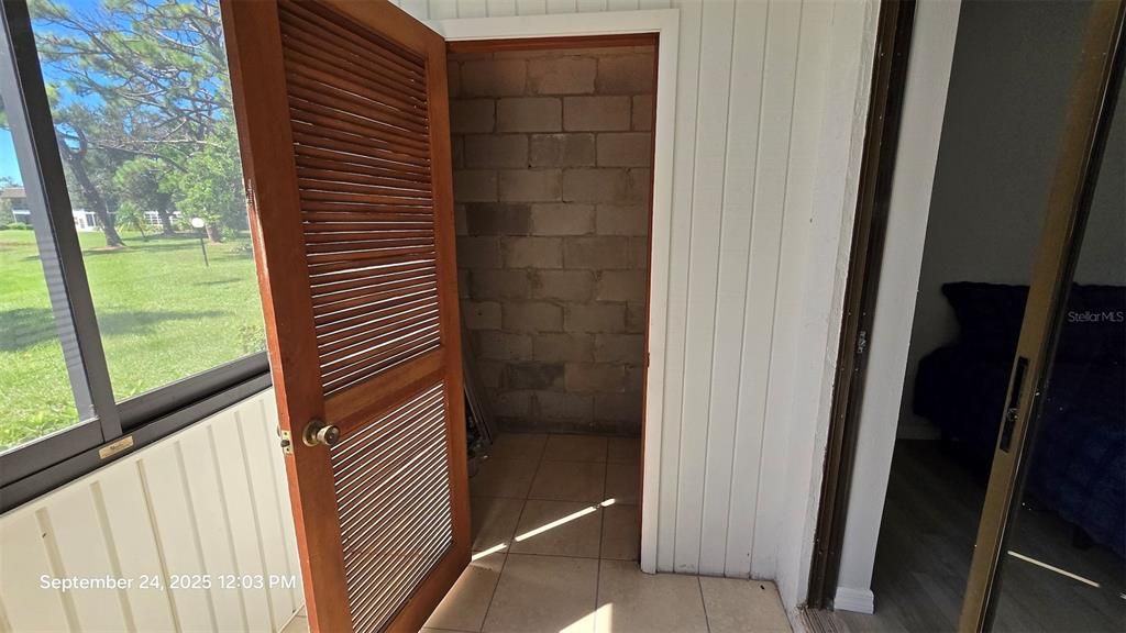 待售: $150,000 (2 贝兹, 2 浴室, 921 平方英尺)