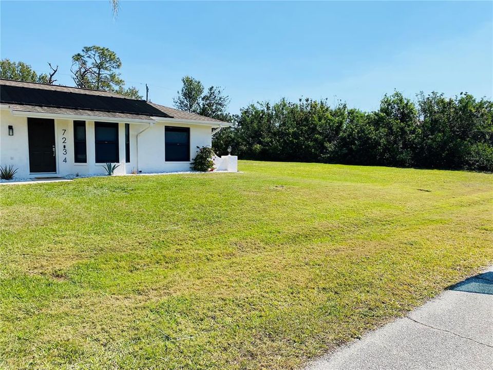 В аренду: $2,800 (2 спален, 2 ванн, 964 Квадратных фут)