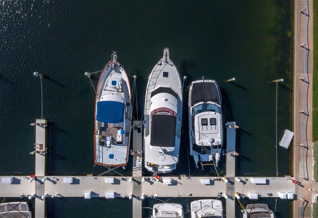 На продажу: $300,000 (0 спален, 0 ванн, 0 Квадратных фут)