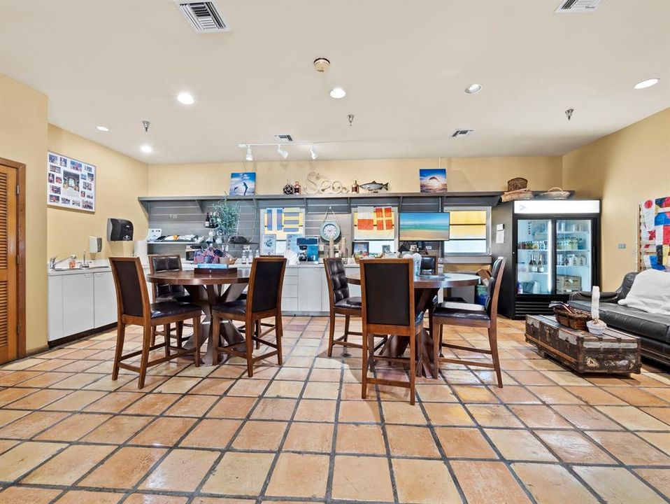 На продажу: $300,000 (0 спален, 0 ванн, 0 Квадратных фут)