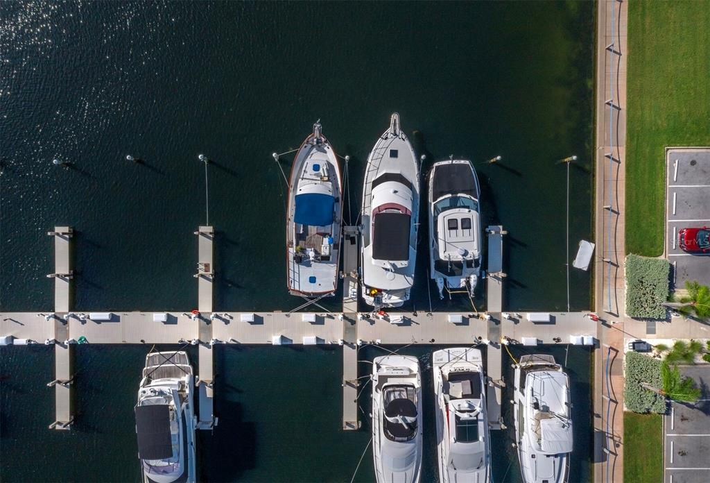 На продажу: $300,000 (0 спален, 0 ванн, 0 Квадратных фут)