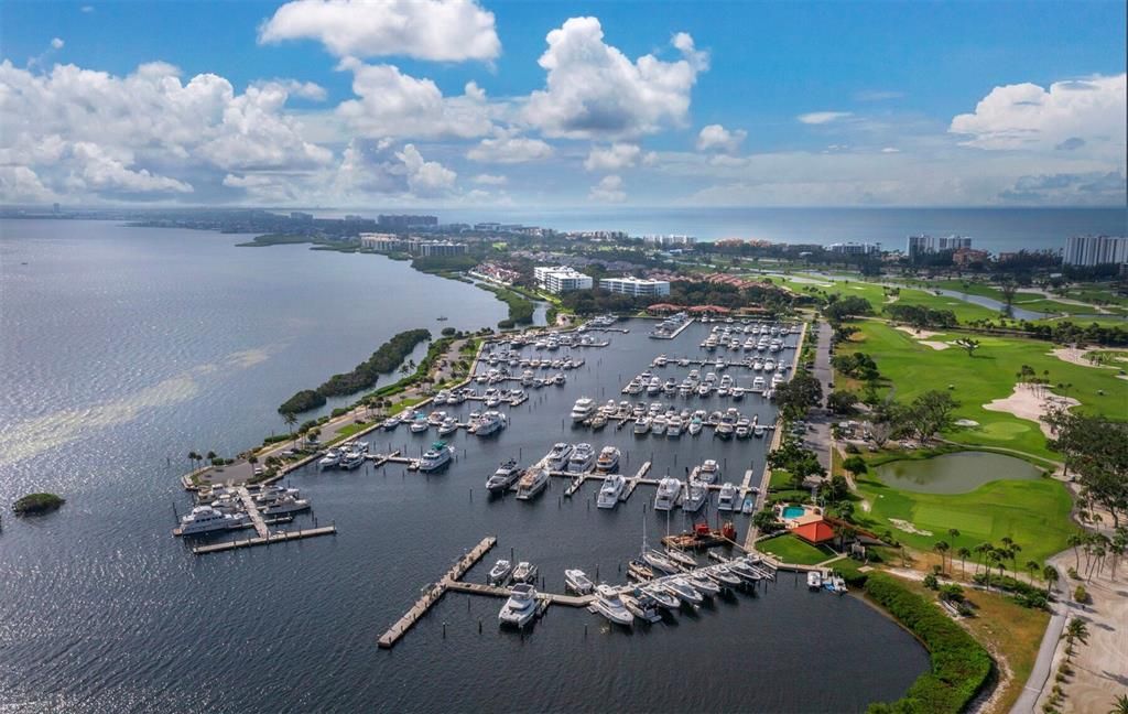 На продажу: $300,000 (0 спален, 0 ванн, 0 Квадратных фут)