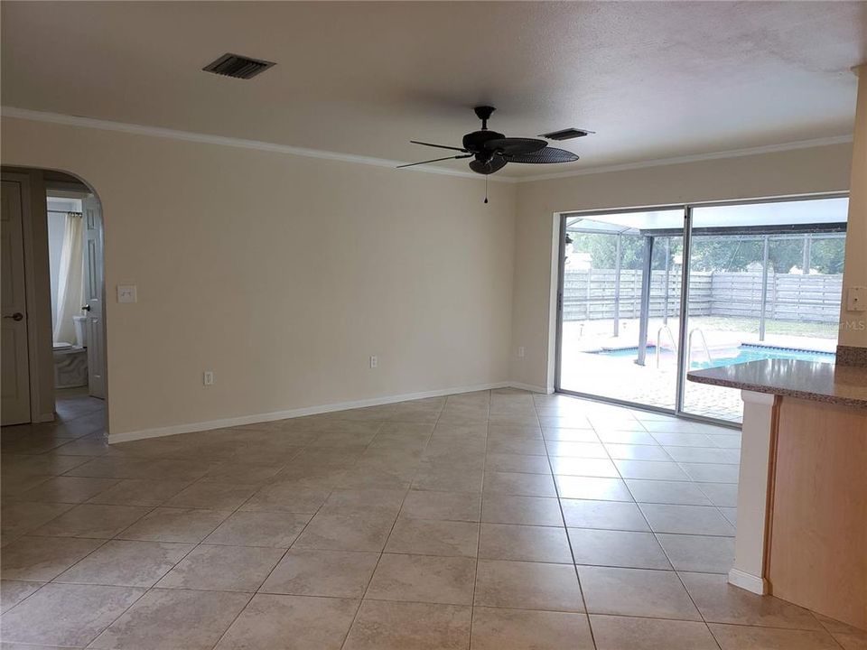 出租: $2,500 (3 贝兹, 2 浴室, 1229 平方英尺)