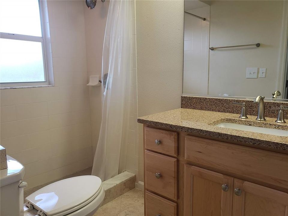 出租: $2,500 (3 贝兹, 2 浴室, 1229 平方英尺)