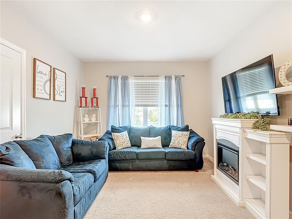 待售: $469,000 (5 贝兹, 3 浴室, 2601 平方英尺)