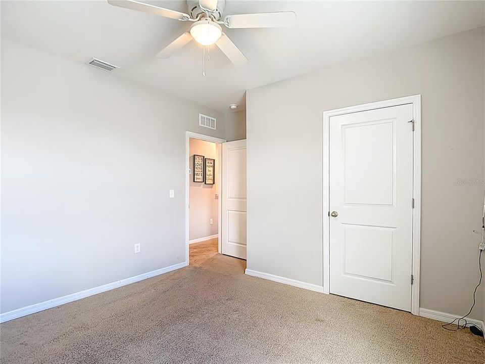 待售: $469,000 (5 贝兹, 3 浴室, 2601 平方英尺)