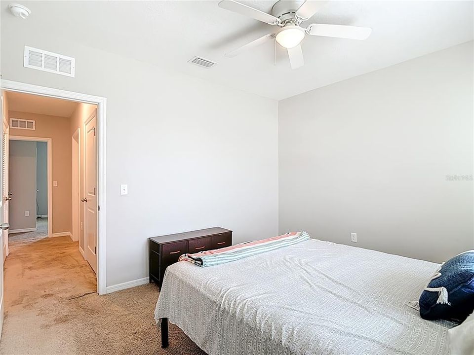 待售: $469,000 (5 贝兹, 3 浴室, 2601 平方英尺)