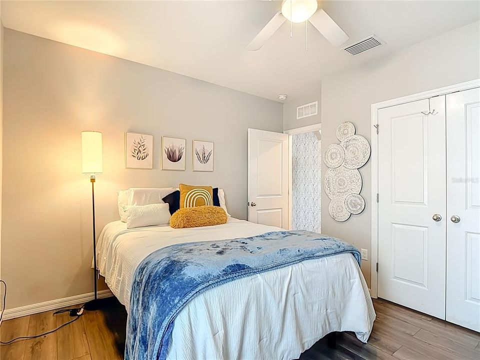 待售: $469,000 (5 贝兹, 3 浴室, 2601 平方英尺)