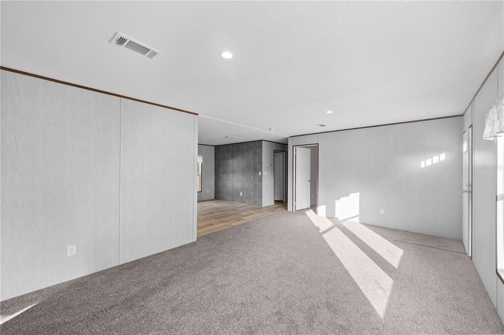 待售: $195,500 (3 贝兹, 2 浴室, 1352 平方英尺)