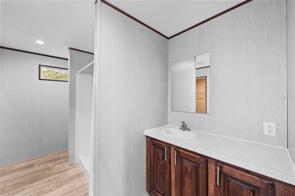 待售: $195,500 (3 贝兹, 2 浴室, 1352 平方英尺)