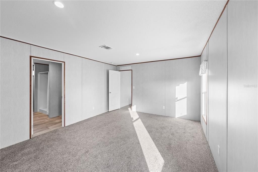 待售: $195,500 (3 贝兹, 2 浴室, 1352 平方英尺)