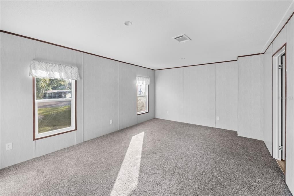 待售: $195,500 (3 贝兹, 2 浴室, 1352 平方英尺)