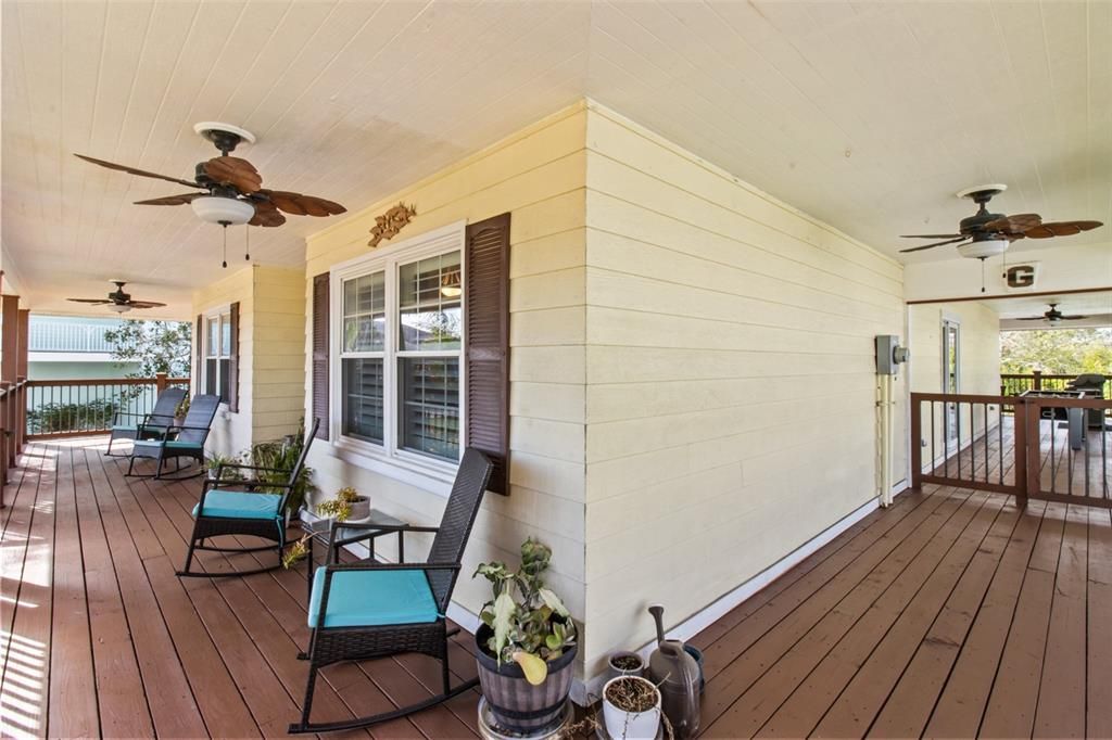 En Venta: $649,900 (2 camas, 2 baños, 1392 Pies cuadrados)