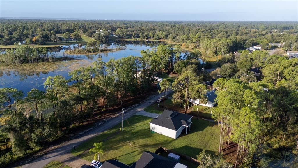 合同活跃: $365,000 (3 贝兹, 2 浴室, 1598 平方英尺)