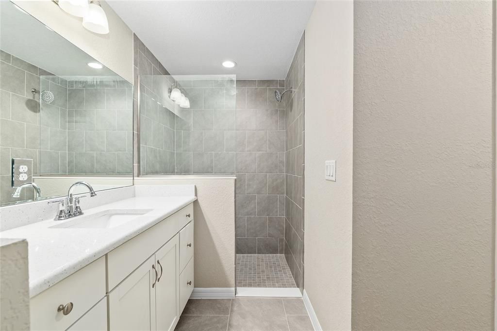 For Sale: $244,900 (3 beds, 2 baths, 1552 Square Feet)