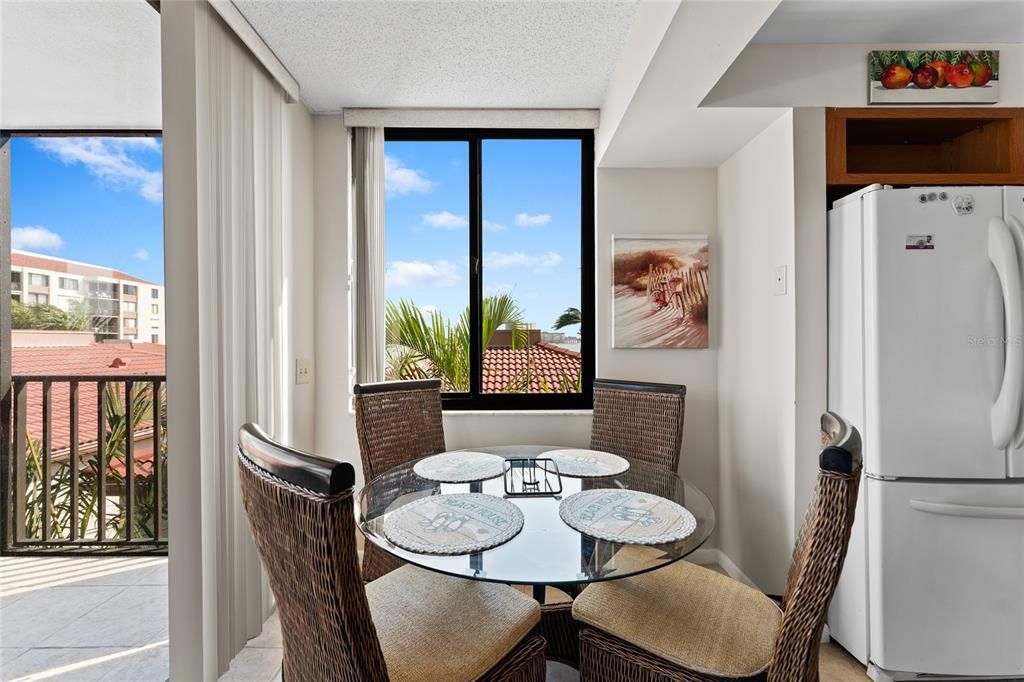 En Renta: $2,750 (2 camas, 2 baños, 1050 Pies cuadrados)