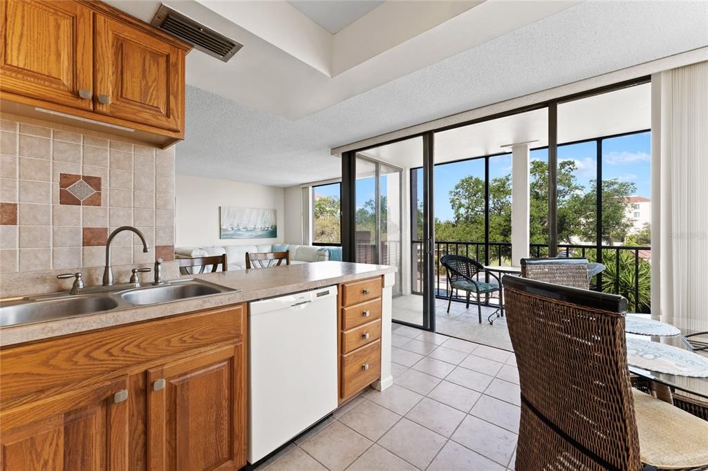 En Renta: $2,750 (2 camas, 2 baños, 1050 Pies cuadrados)