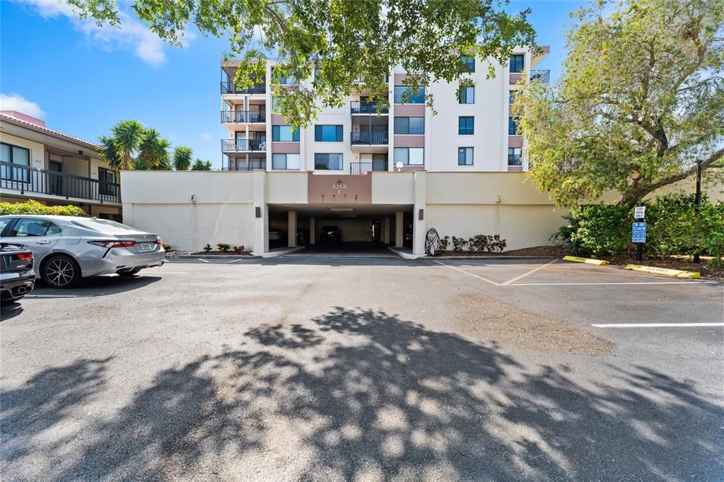 En Renta: $2,750 (2 camas, 2 baños, 1050 Pies cuadrados)