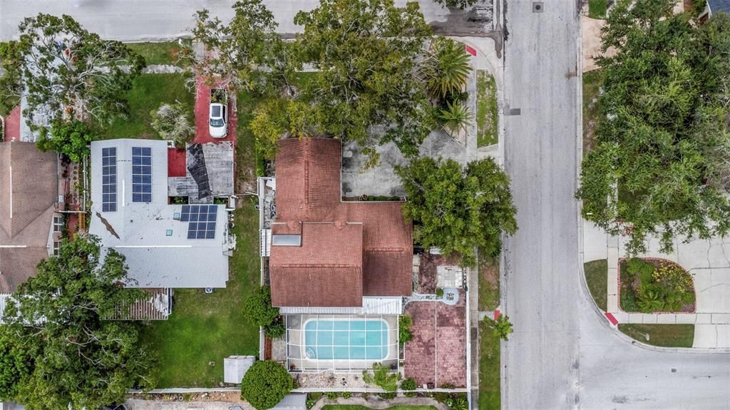 En Venta: $590,000 (4 camas, 2 baños, 2489 Pies cuadrados)