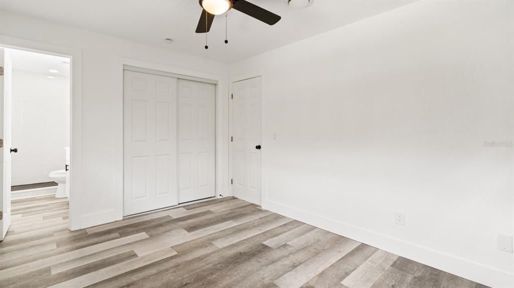 For Sale: $299,000 (3 beds, 2 baths, 1162 Square Feet)