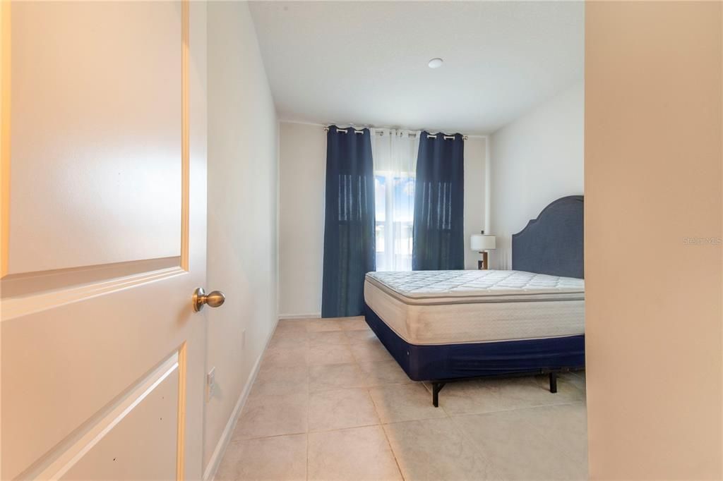 For Sale: $489,000 (4 beds, 3 baths, 2748 Square Feet)