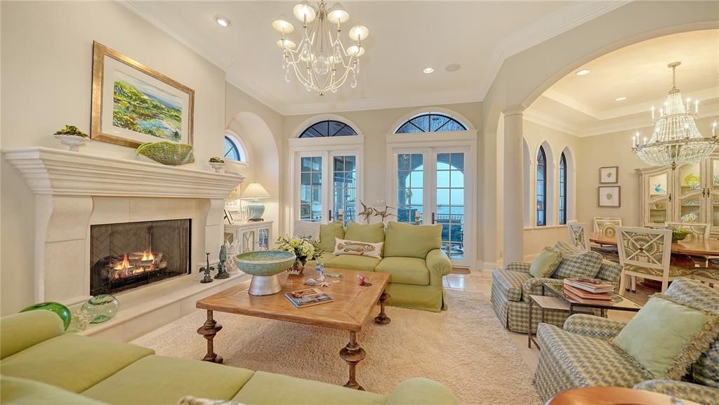 На продажу: $11,995,000 (5 спален, 5 ванн, 6959 Квадратных фут)