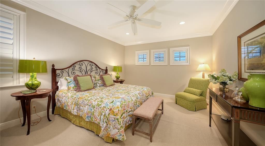 На продажу: $11,995,000 (5 спален, 5 ванн, 6959 Квадратных фут)