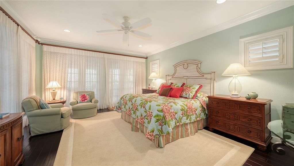 На продажу: $11,995,000 (5 спален, 5 ванн, 6959 Квадратных фут)