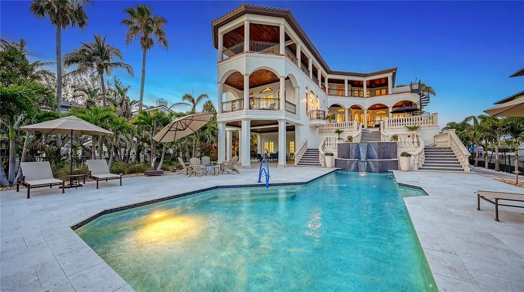 На продажу: $11,995,000 (5 спален, 5 ванн, 6959 Квадратных фут)