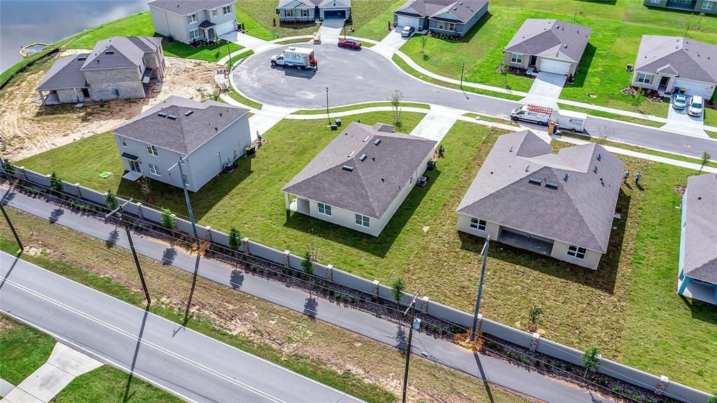 For Rent: $2,000 (4 beds, 2 baths, 1851 Square Feet)